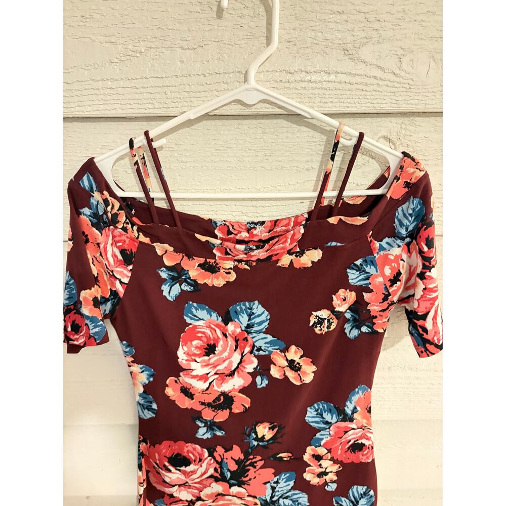 Floral Bodycon Dress | Off Shoulder Strappy | Size M | Burgundy Pink Blue - Picture 6 of 7